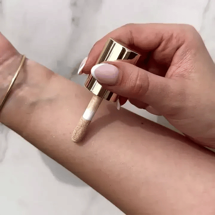 La PIEL Aphrodite Highlighter Oil Model I Proizvod