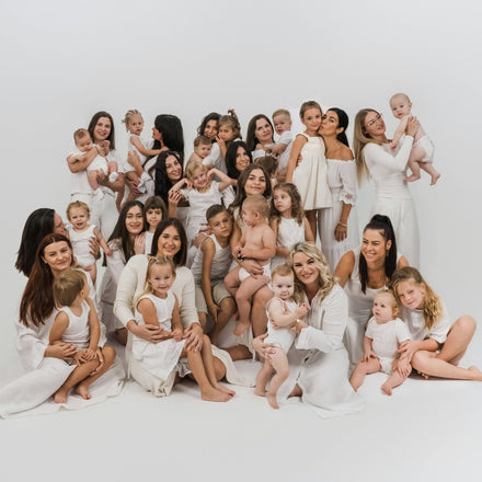 La PIEL Baby & Kids Mame I Deca Grupna Fotografija