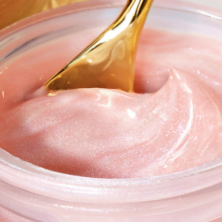 La PIEL Glow Pink Krema Za Lice Tekstura Closeup